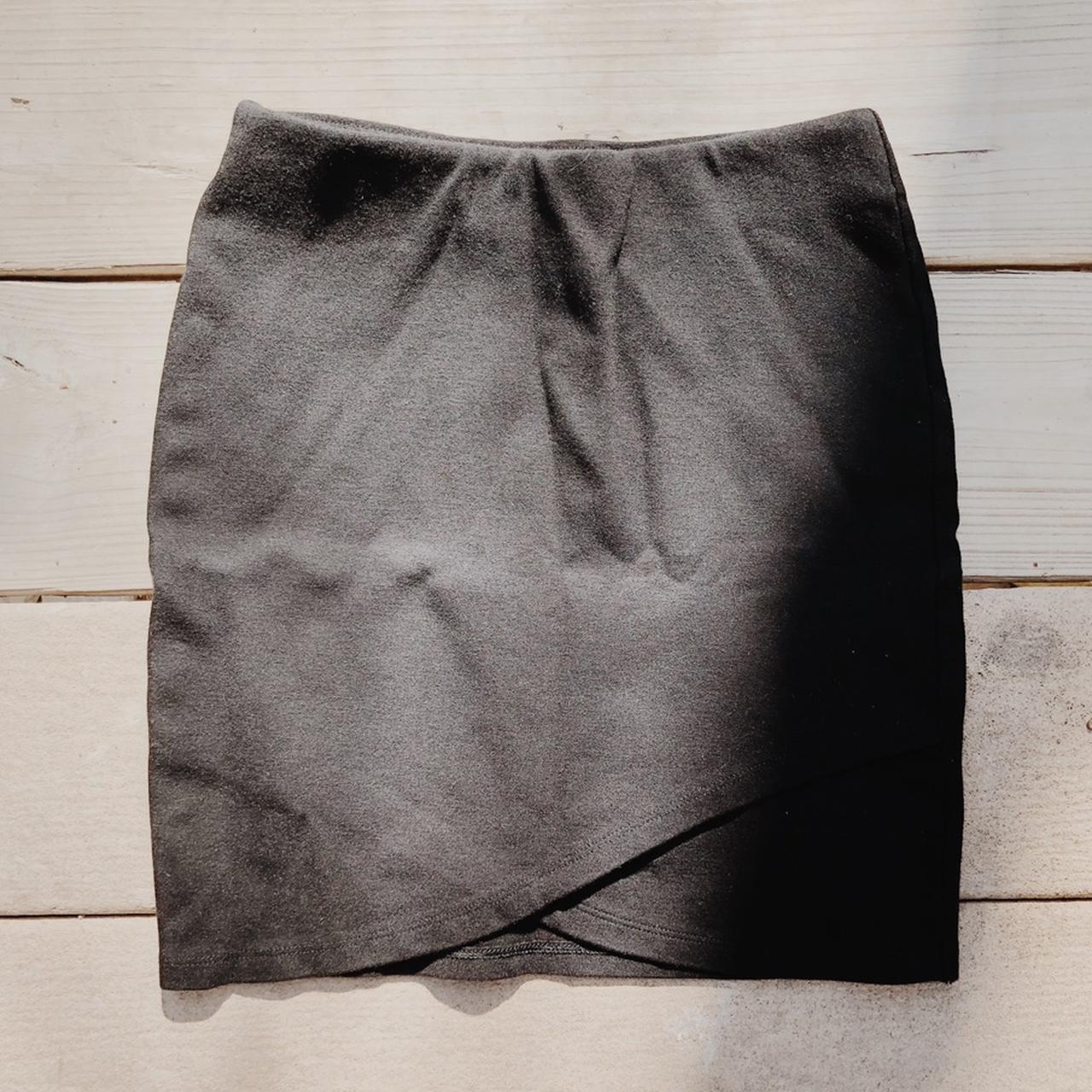 aritzia primrose skirt