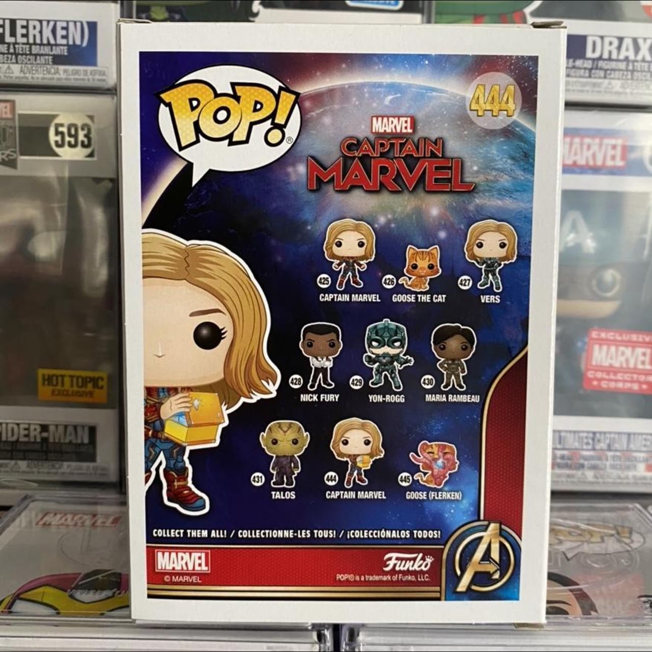 Captain marvel store funko pop 444