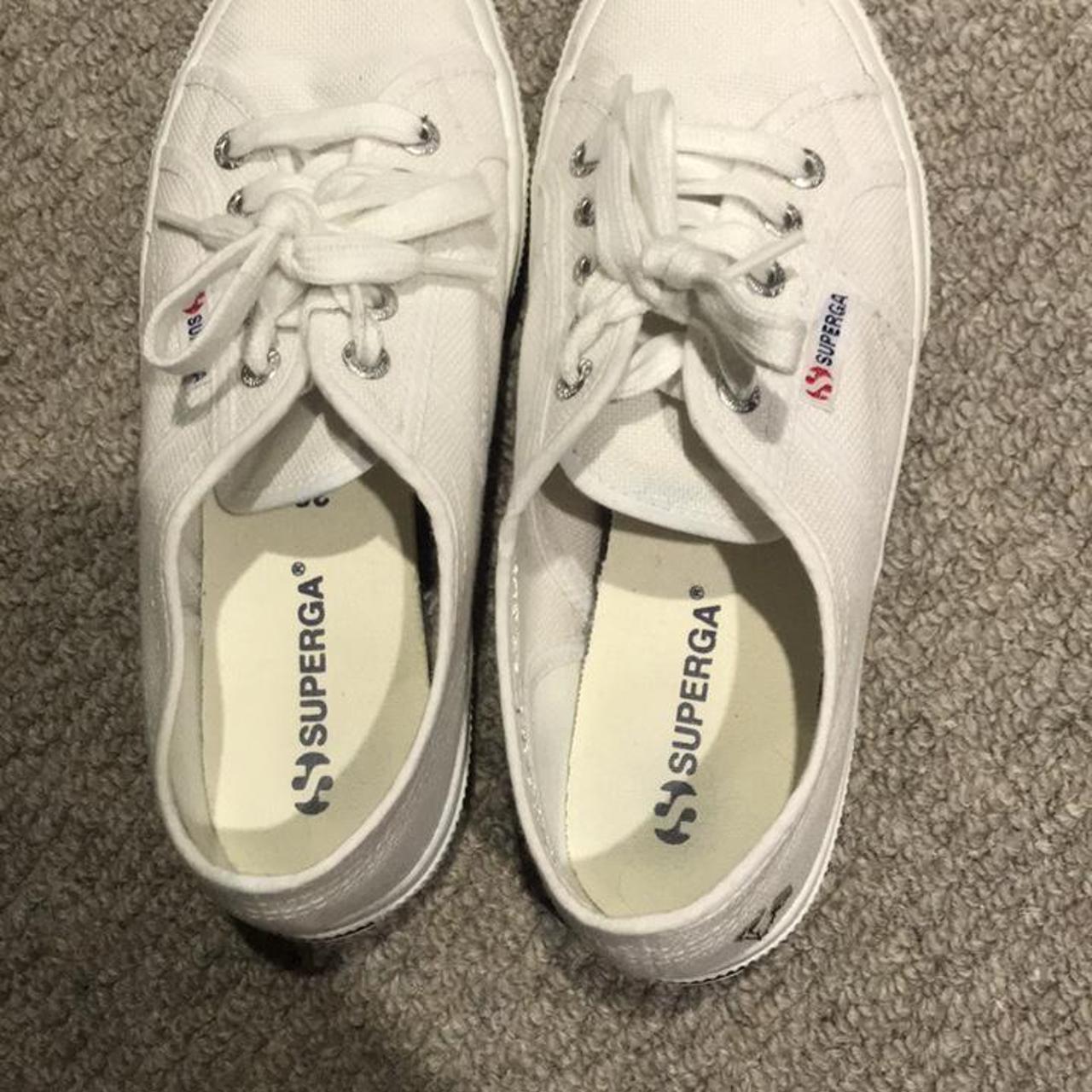 white superga size 6