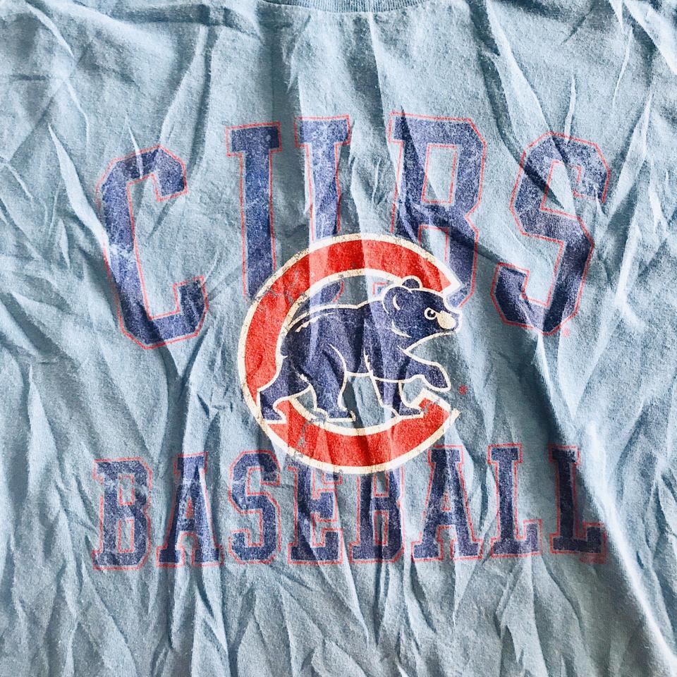 Chicago Nike Wrigelyville cubs shirt that is perfect - Depop
