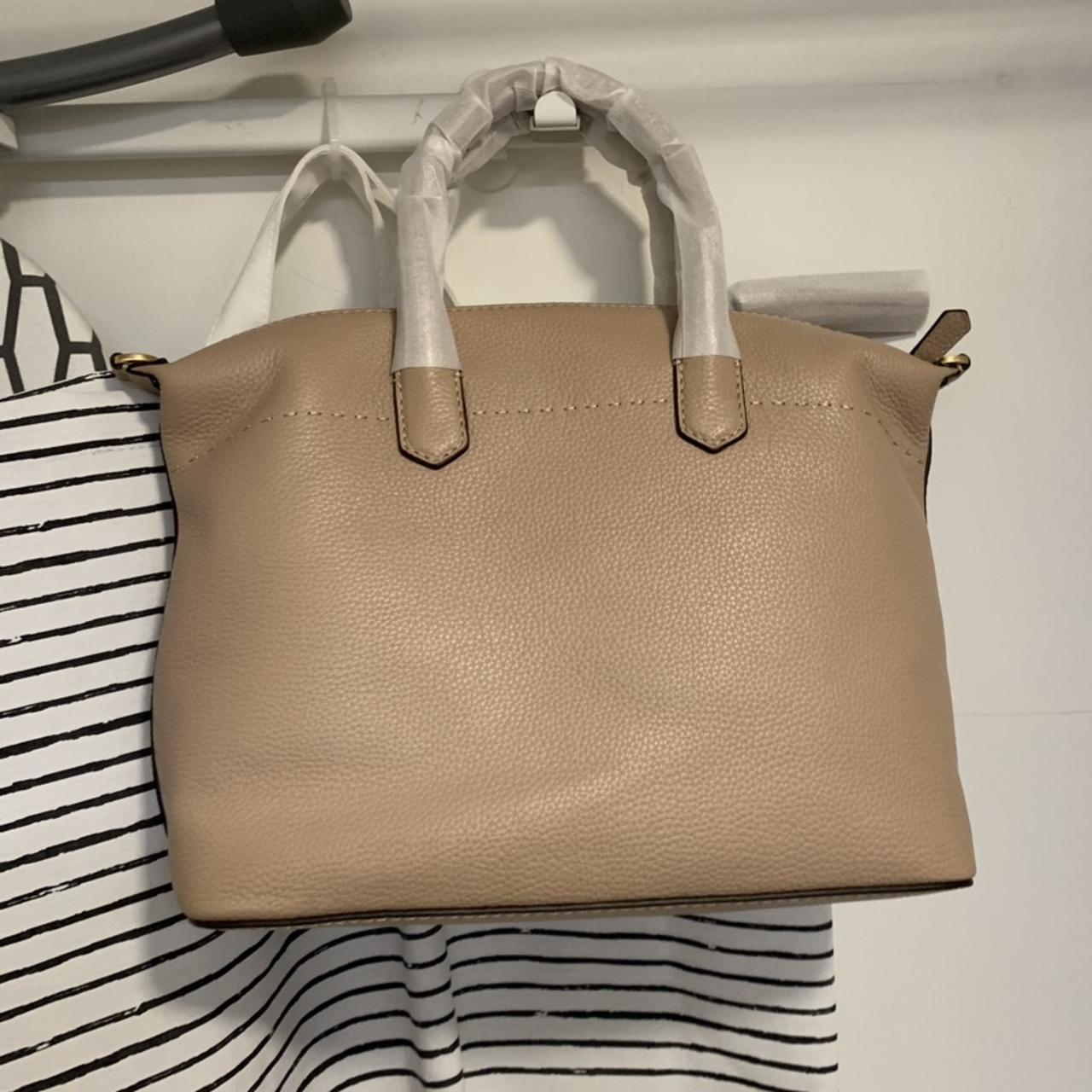 Tory Burch brown leather bucket bag with adjustable - Depop