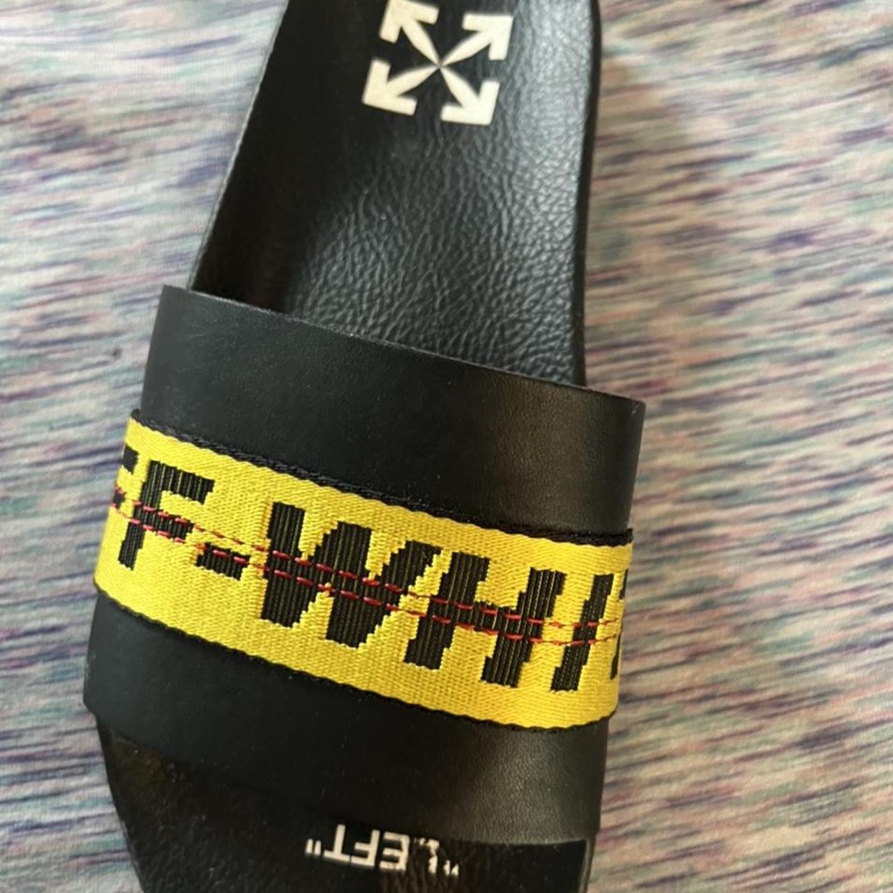 Off-White Women's Black and Yellow Slides (2)