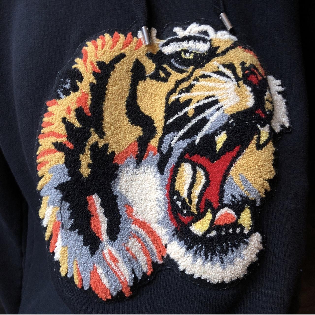 Gucci sales sweatshirt lion