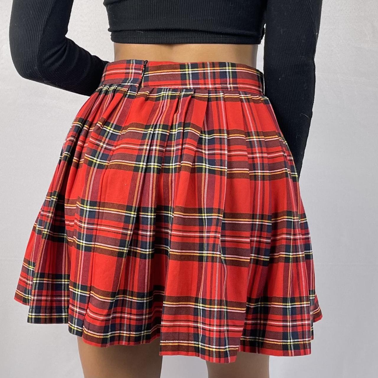 Product Image 4 - VINTAGE MINI SKIRT (XS-S)
ABOUT THE