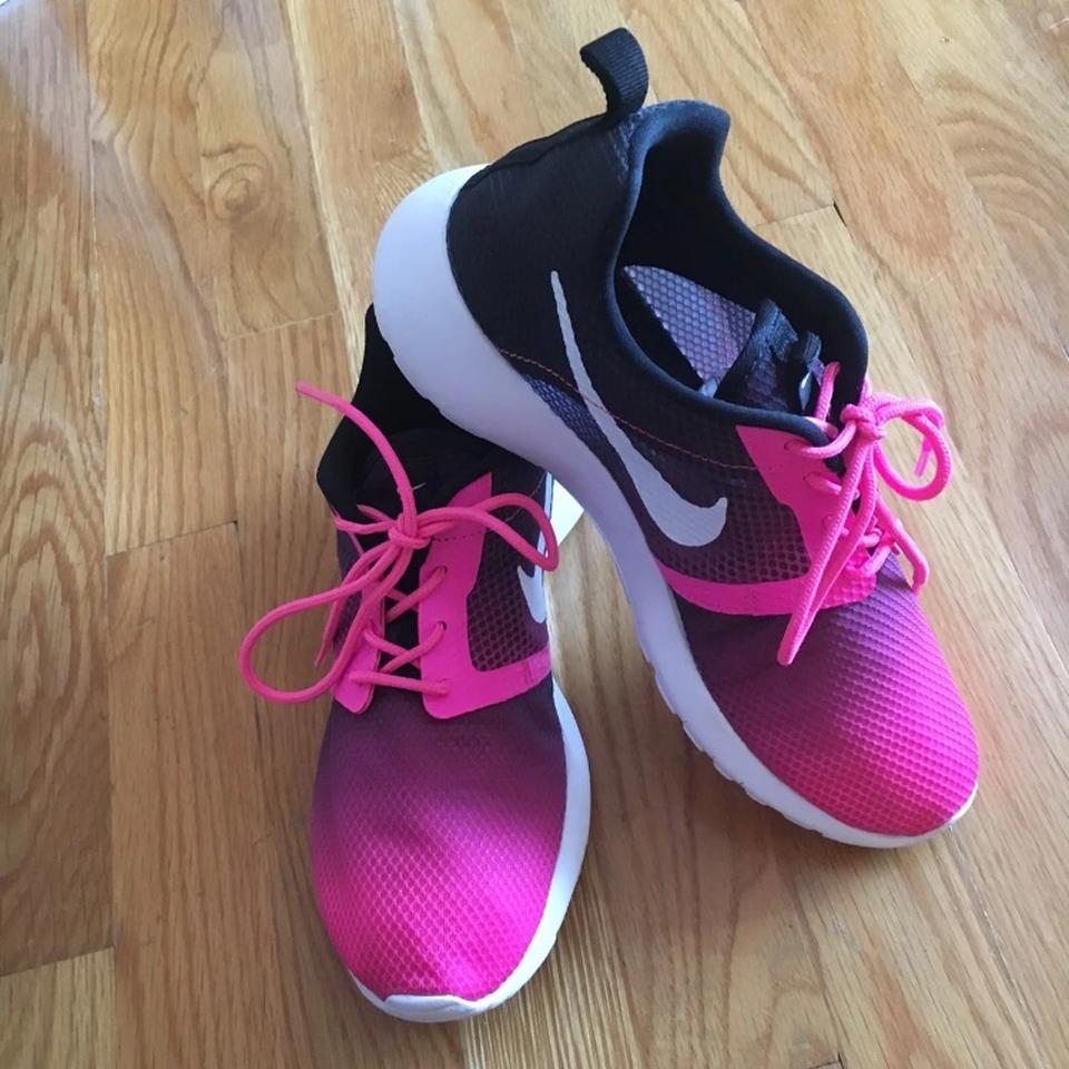 Pink and black Ombré colored Roshe Nike sneakers.... -