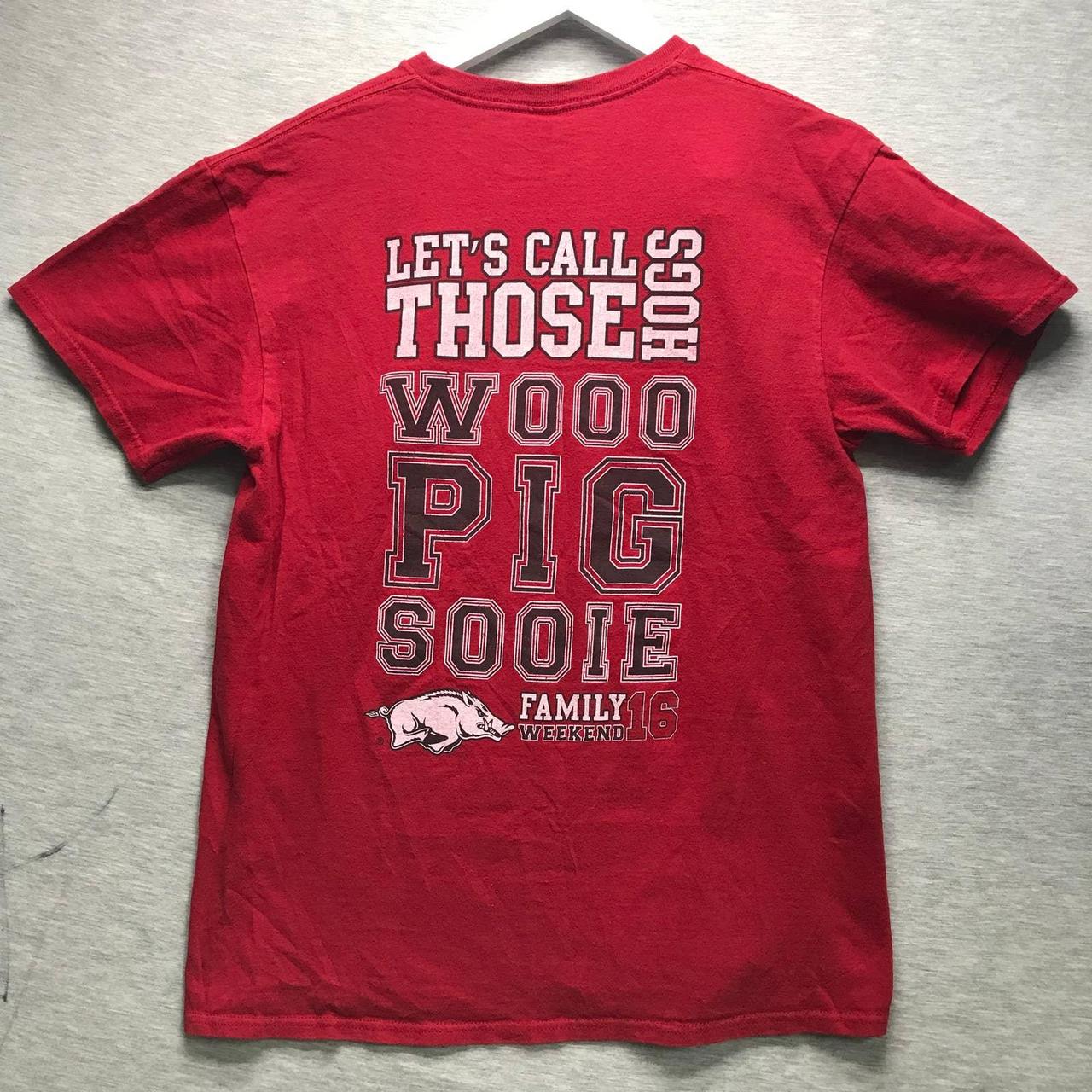 University of Arkansas Razorbacks TShirt Men's Size... Depop
