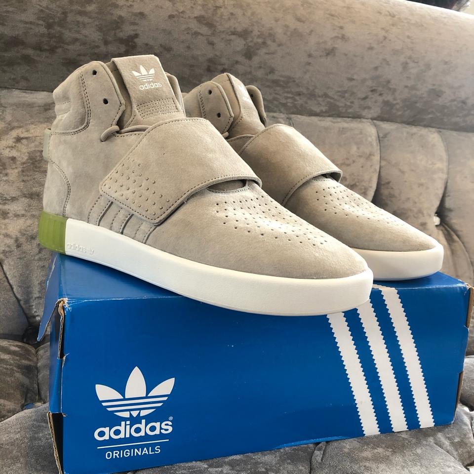 🌪ADIDAS TUBULAR INVADER STRAP IN GREY WITH GREEN... - Depop