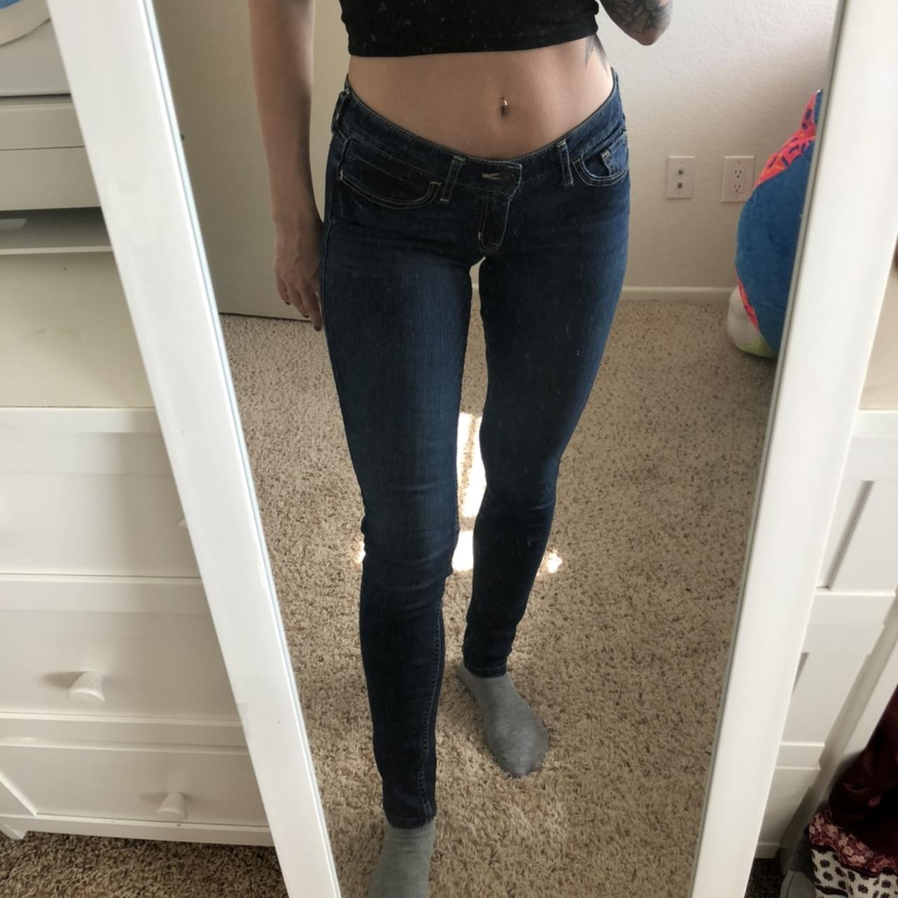 Dark wash mid rise jeggings from Hollister! Size 00R - Depop