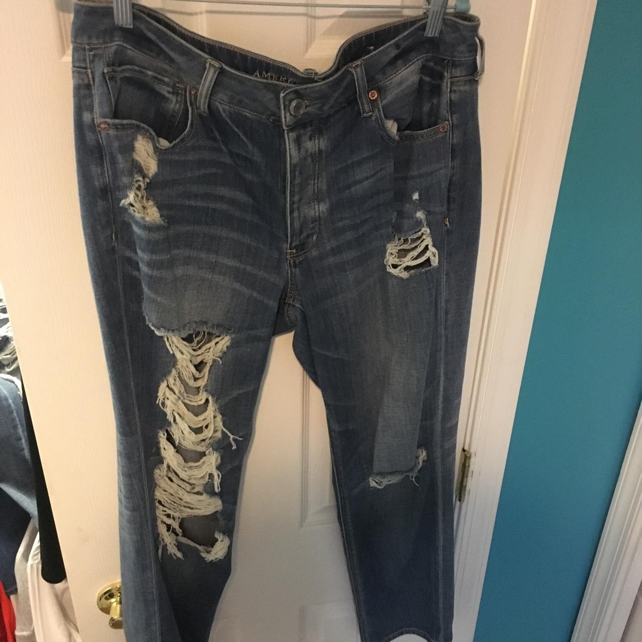 Cute ripped jeans from American Eagle! Fit true to