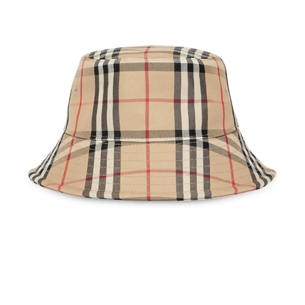 Burberry bucket outlet hat depop