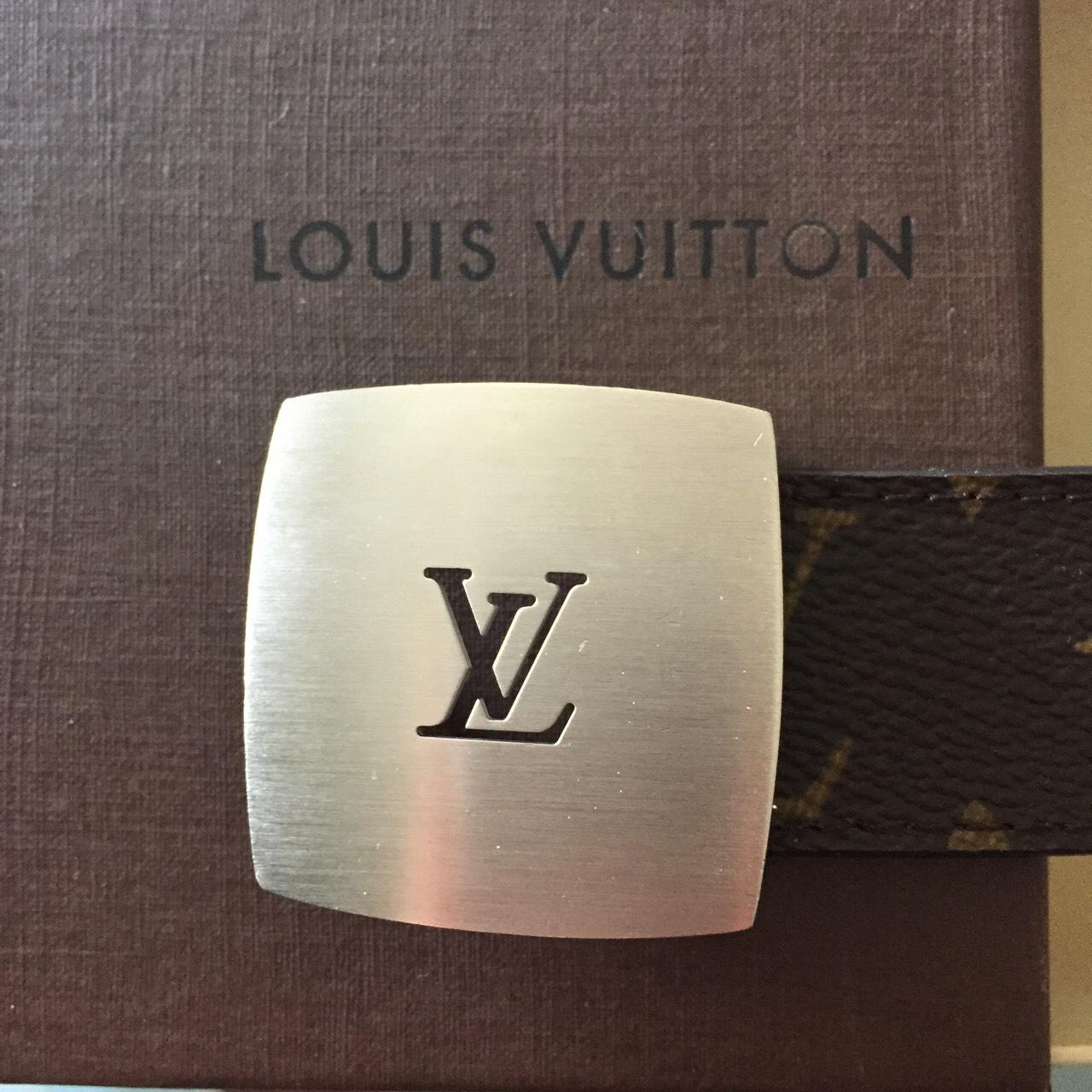 Cintura Louis Vuitton da uomo originale, in pelle, - Depop