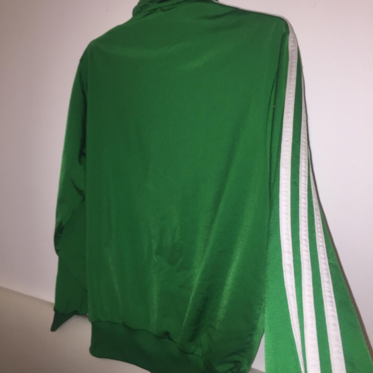 Agc002 discount adidas jacket