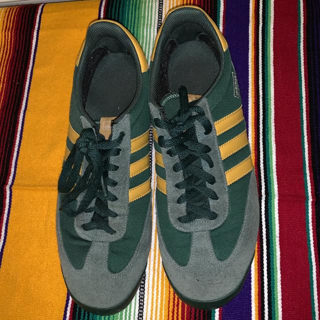 Green adidas deals dragon