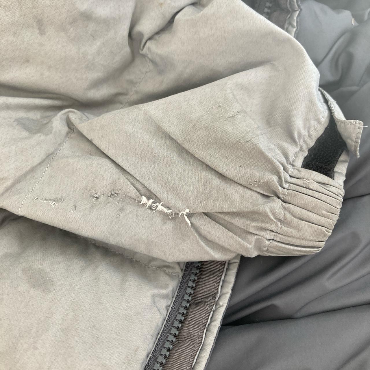 Grey North Face puffer jacket Few tips but have... - Depop