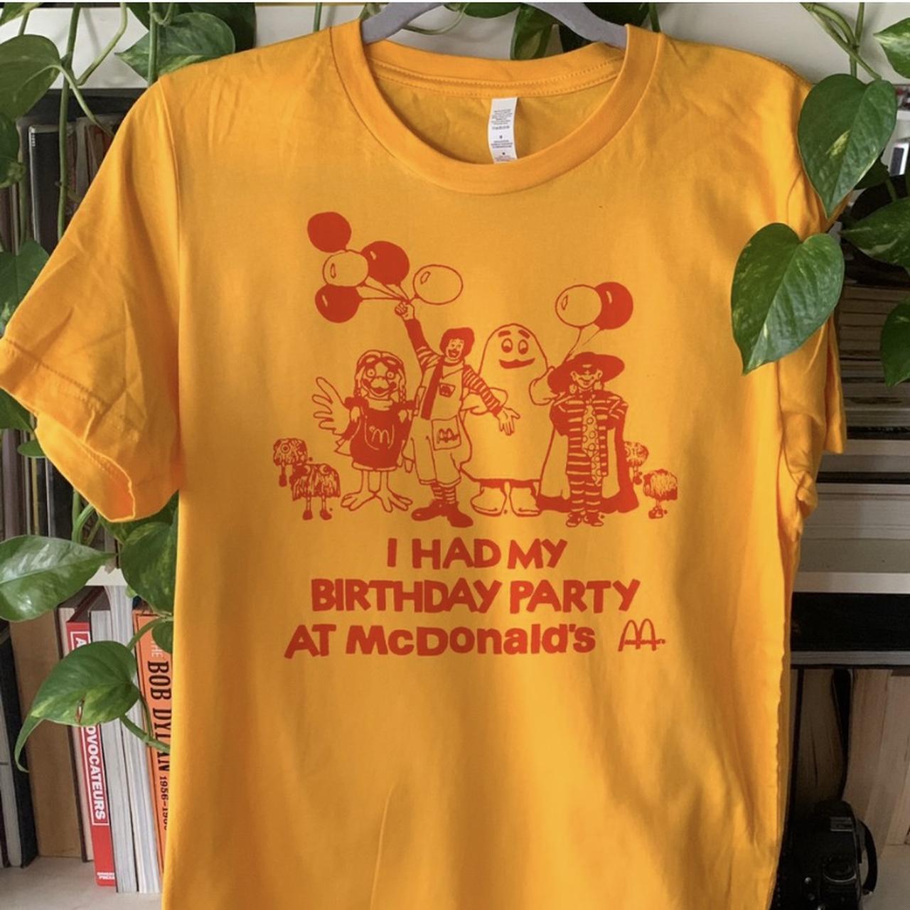 kid mcdonalds shirt