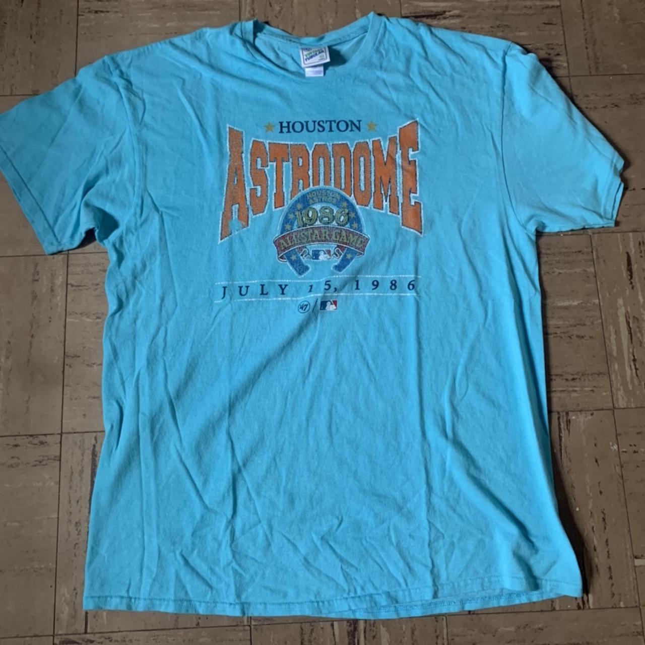 Astros astrodome Tshirt, size xl - Depop