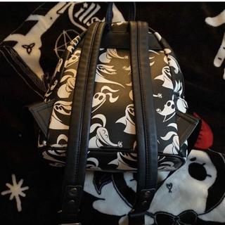 Aurora Sleeping Beauty loungefly backpack small flaw - Depop