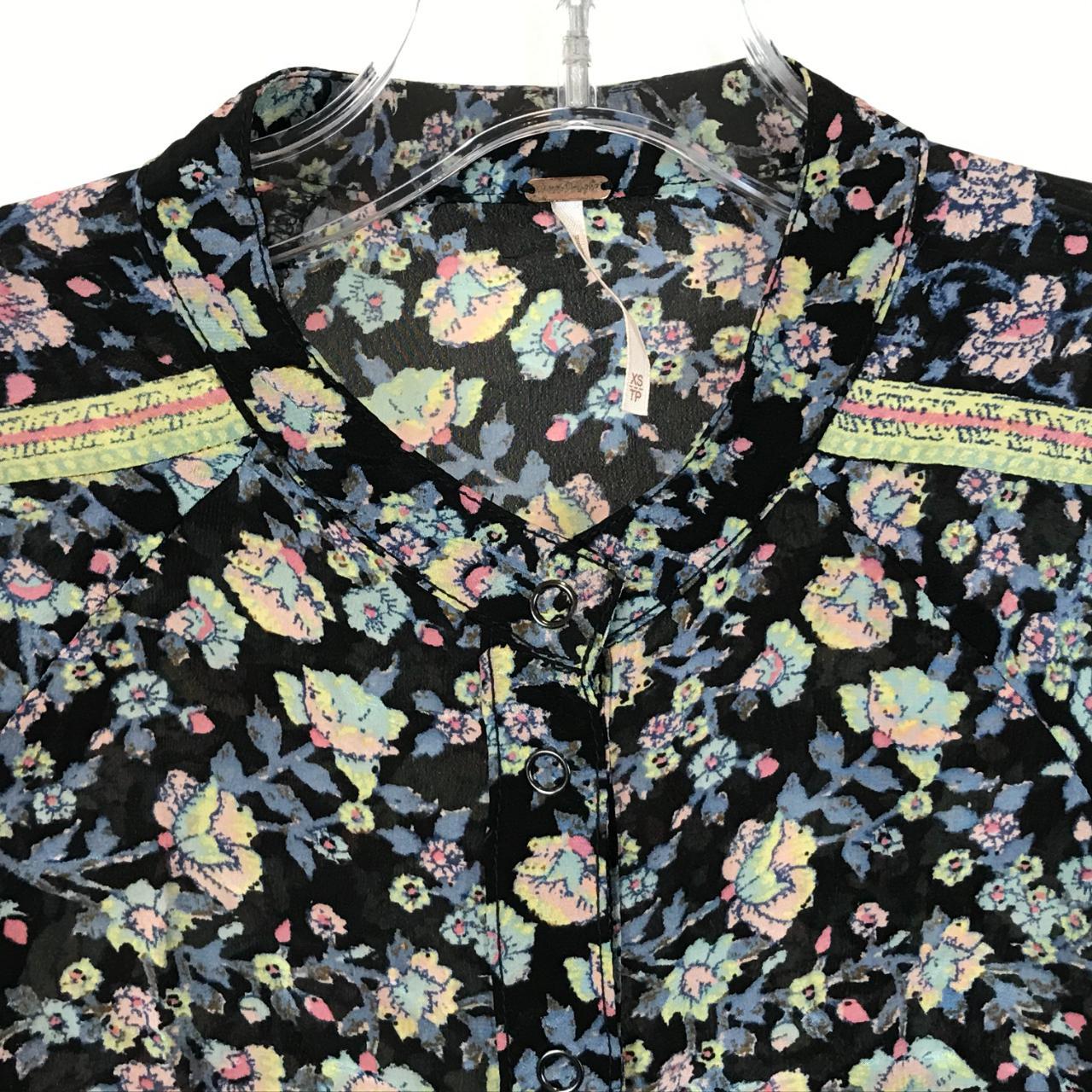Product Image 2 - Skyway Drive In Blouse
Anthropologie -