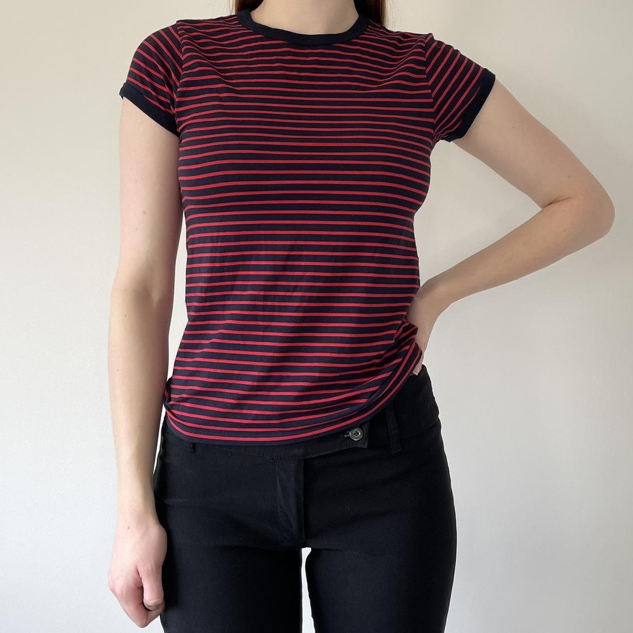 Forever 21 baby tee Size M Super soft and comfy... Depop