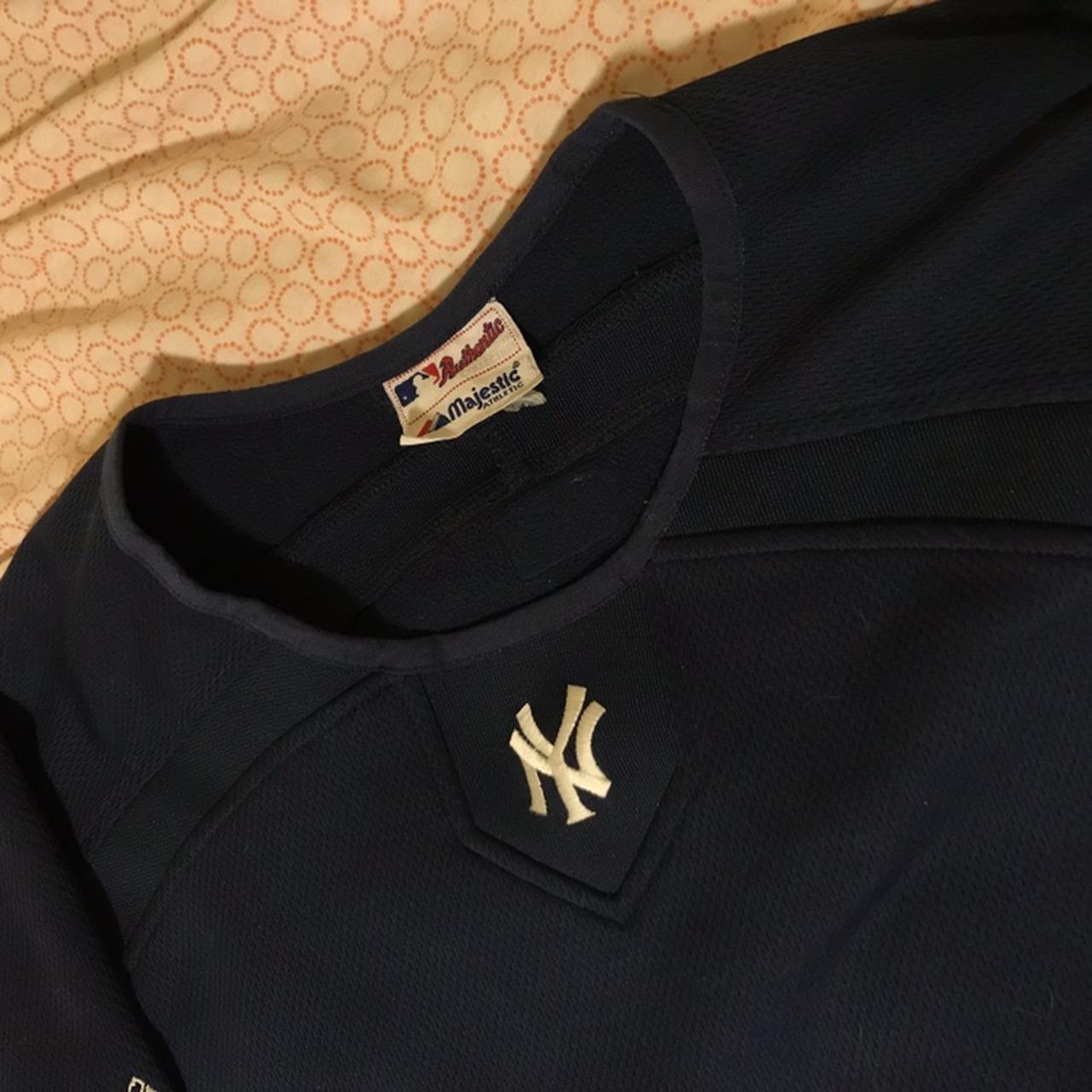 VINTAGE NEW YORK YANKEES MAJESTIC PULLOVER V-NECK - Depop