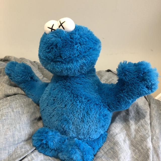 uniqlo cookie monster plush