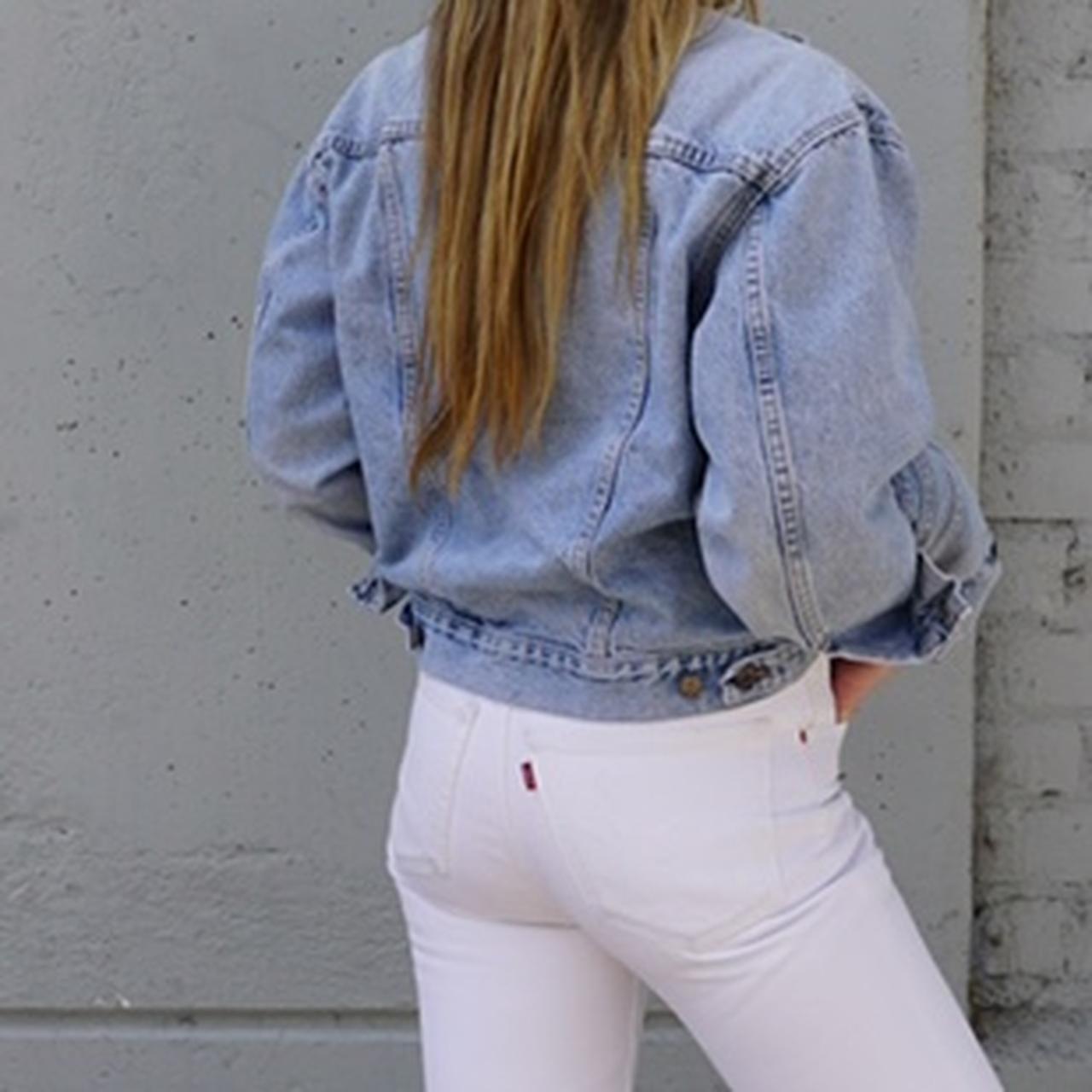 item listed by ___danielle___