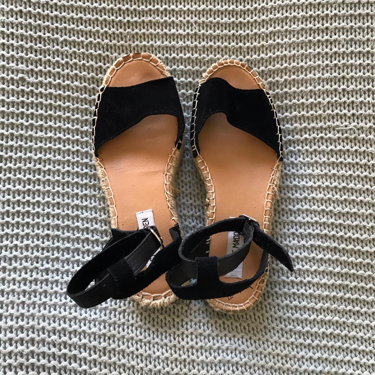steve madden platform sandals/heels size but Depop