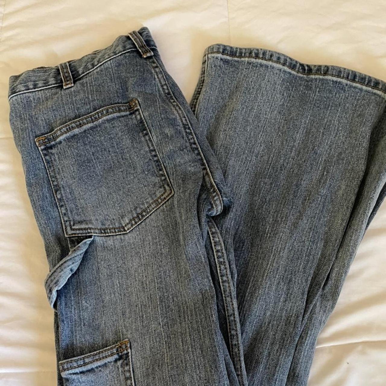 Brandy Melville Low Rise Natalia Cargo Jeans Soooo Depop