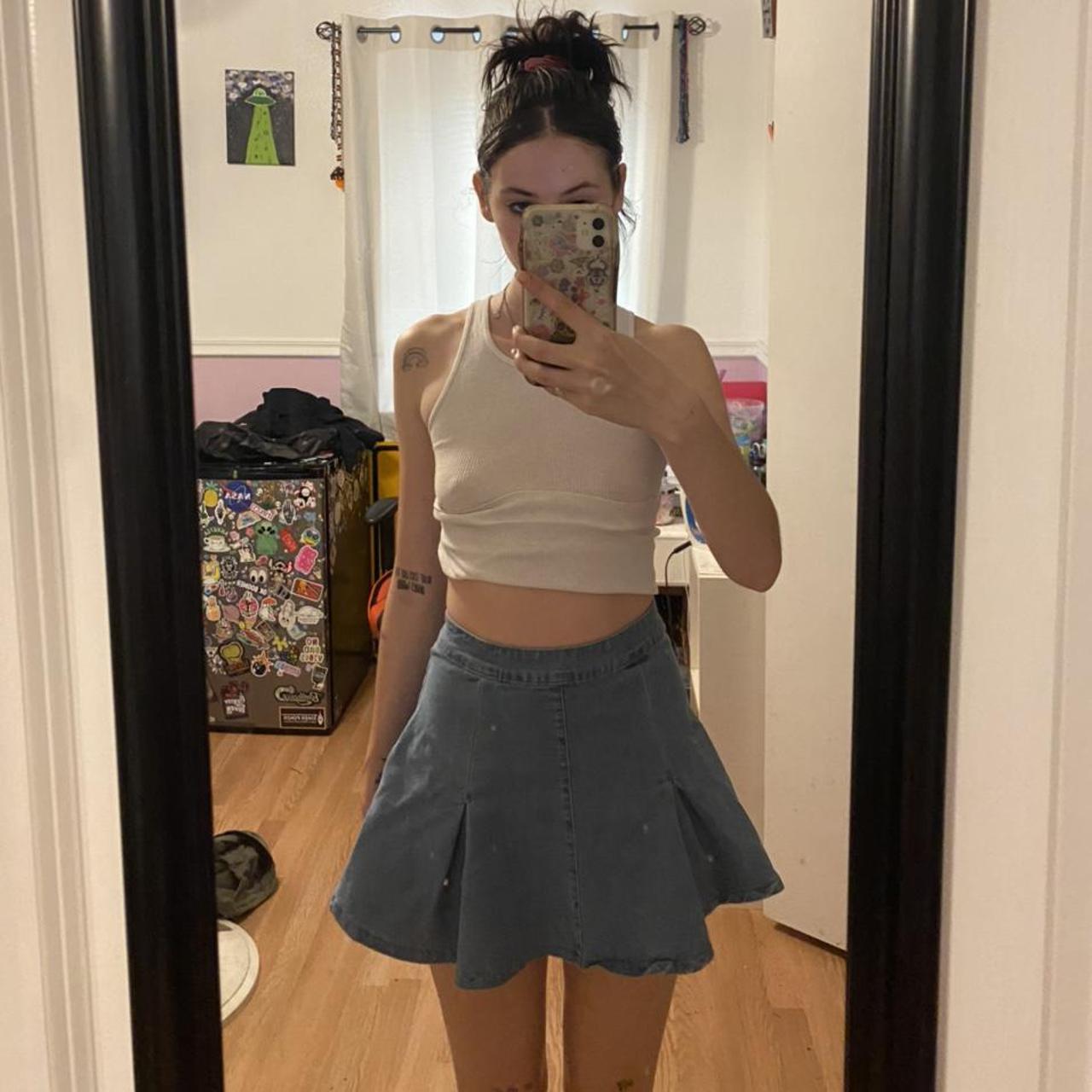 sweetmiseryxo's Depop Shop