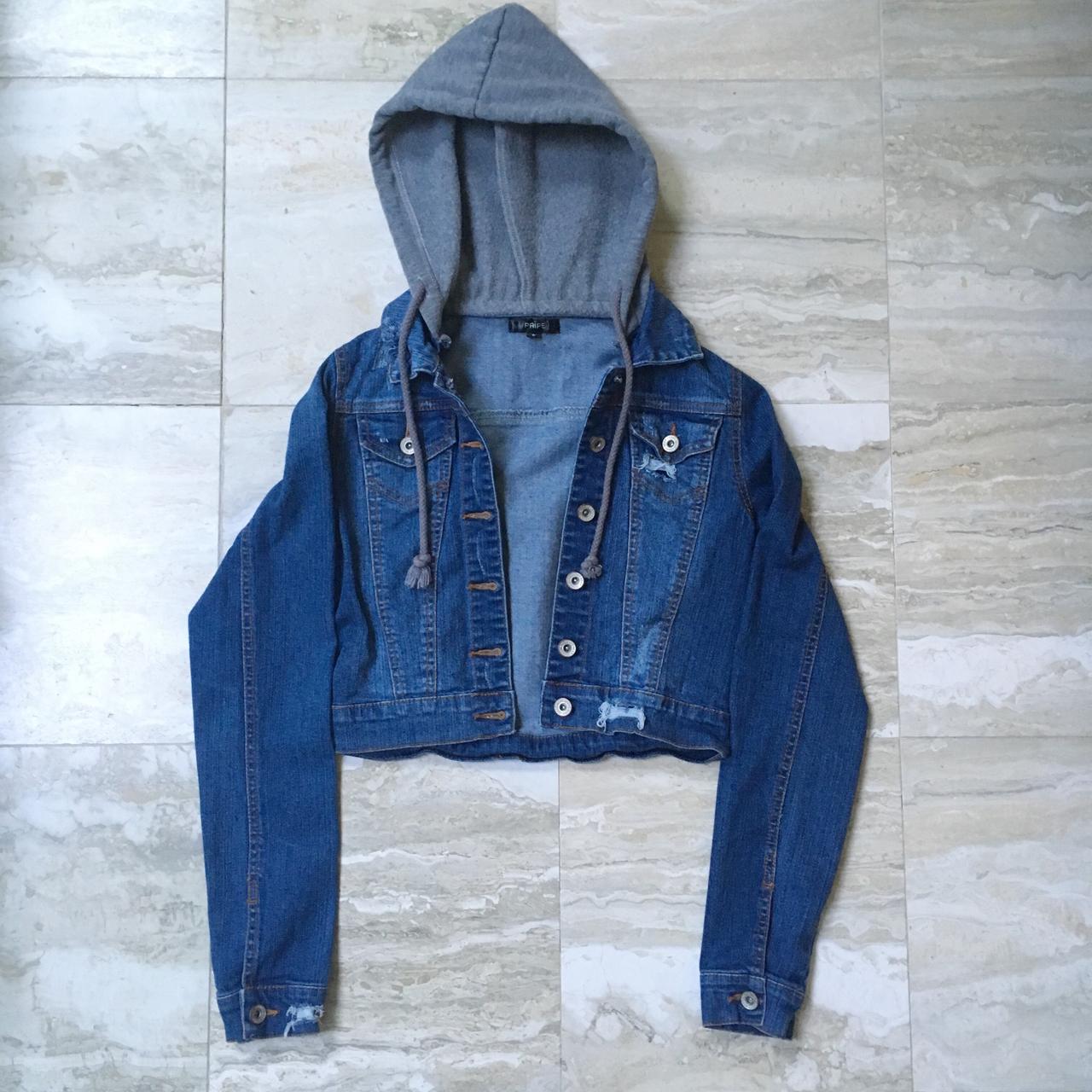 💕Cropped Denim Jacket 💕Size S, fits XSS 💕Blue jean... Depop