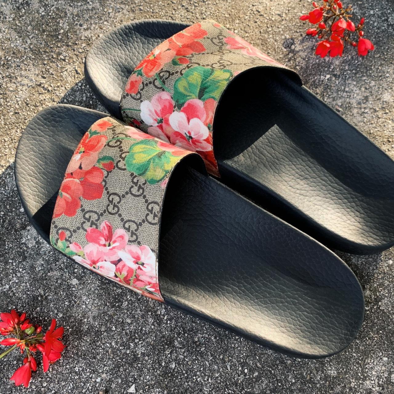 Gucci floral slides 2025 real vs fake