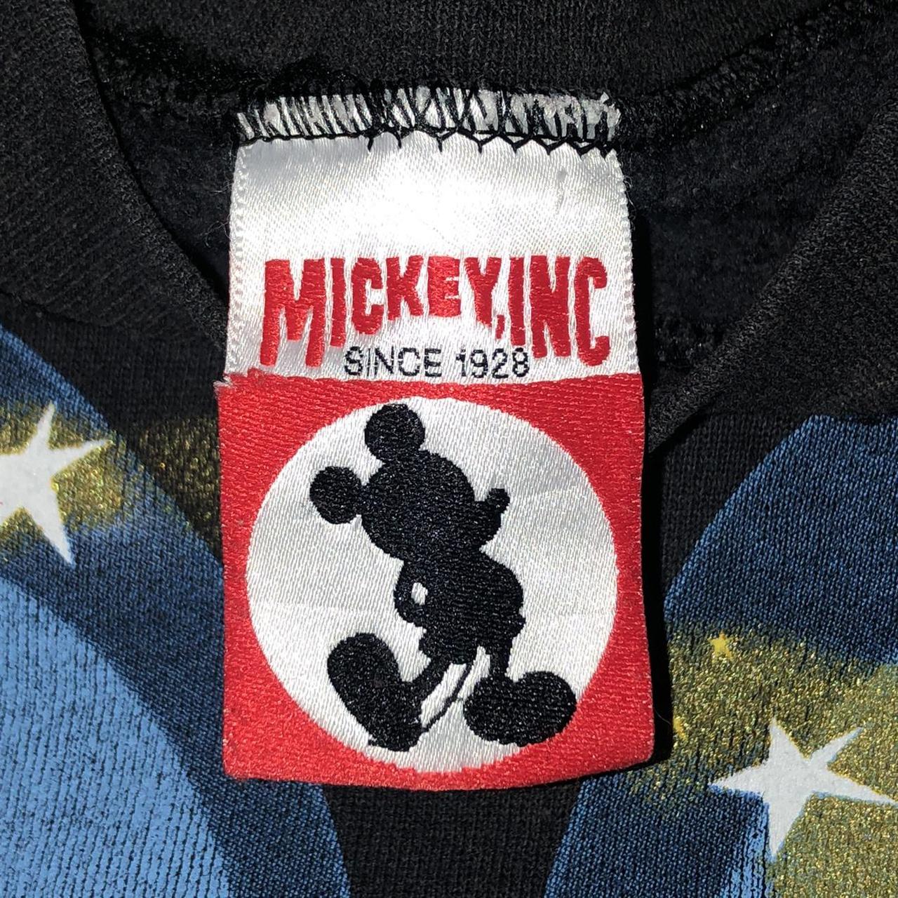 Vintage Walt Disney World Mickey Mouse The Year To... - Depop