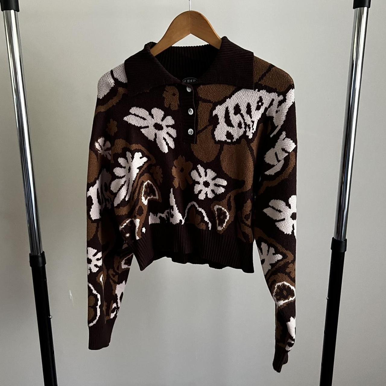 Cider cropped sweater! (matching pants on my page!)... Depop