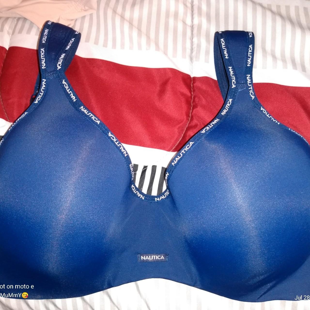 I have 2 Nautica full support bras. Can wear to work
