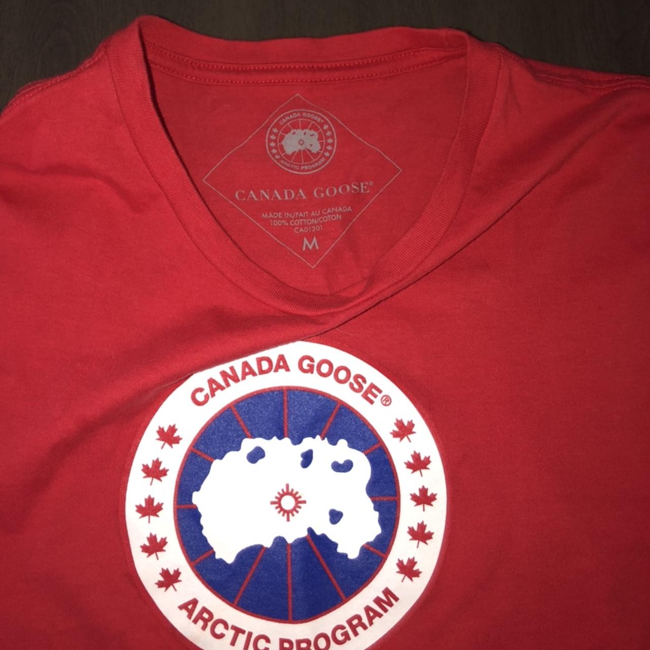 Canada goose clearance youth xl shirt