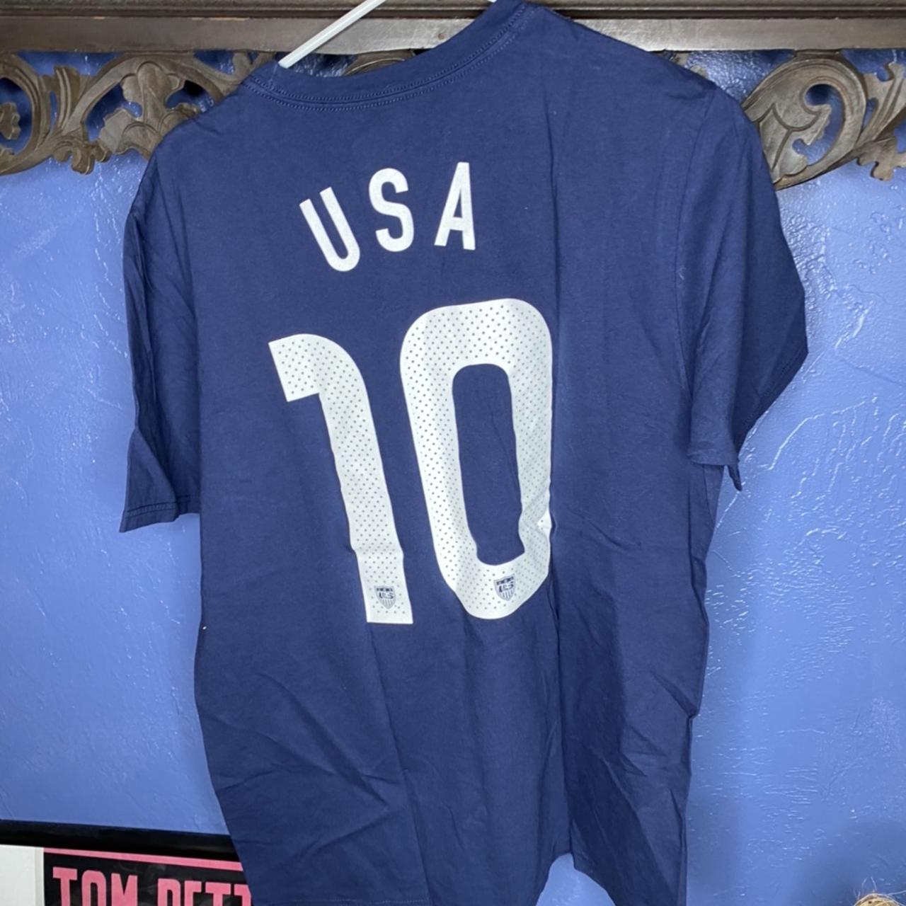 Nike US Soccer T Shirt 2010 Mens Large Blue Preowned... Depop