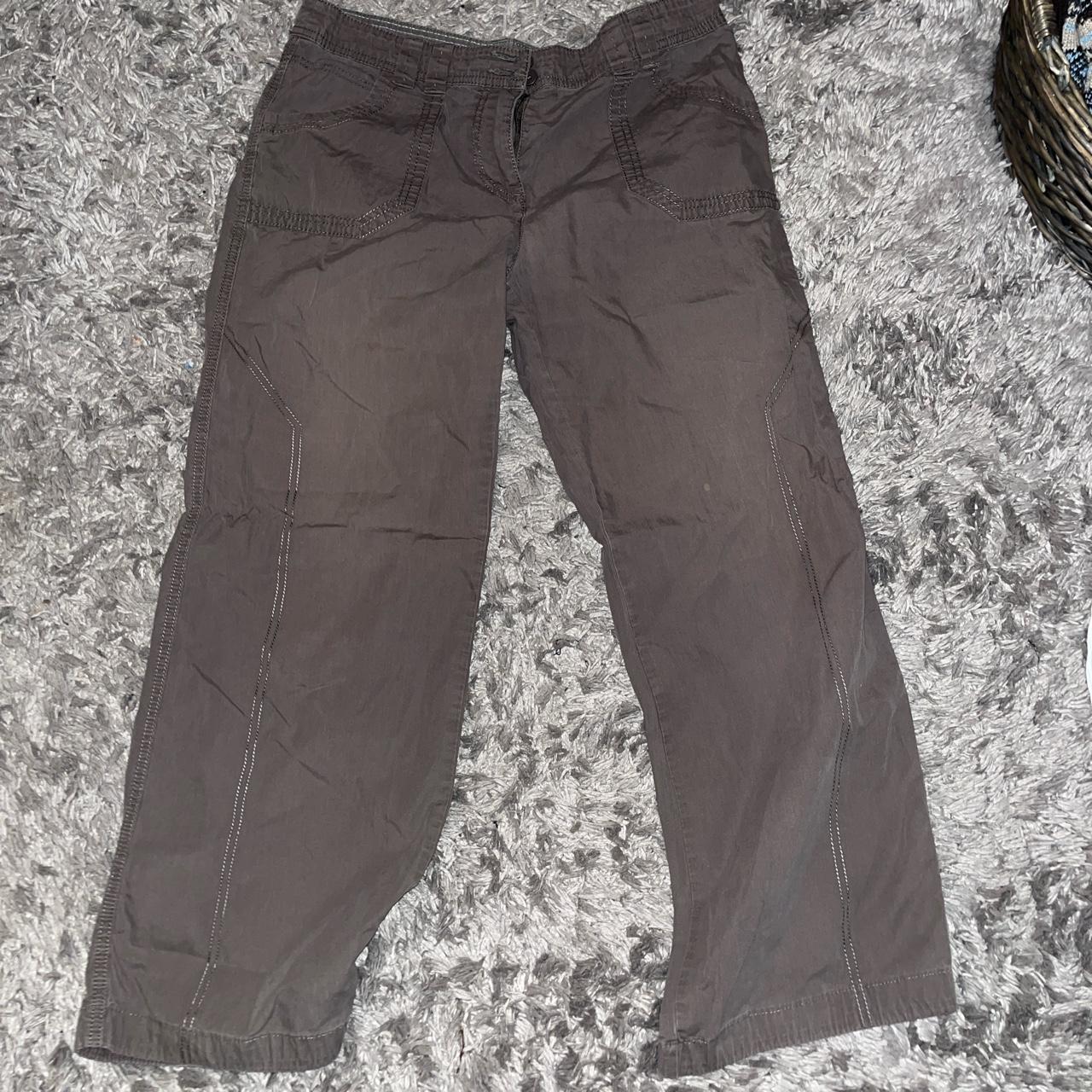 super cute real vintage brown cargos, fresh from my... - Depop