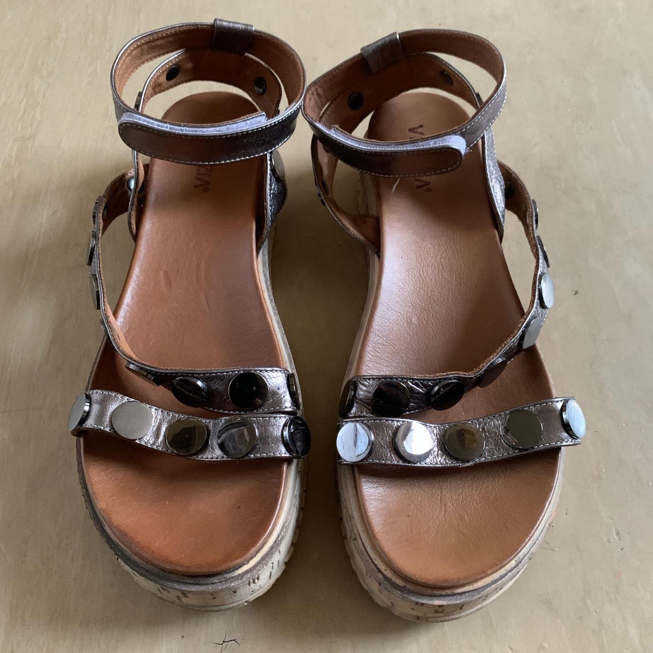 Vicenza Leather Brown platform sandals size EUR 41... - Depop