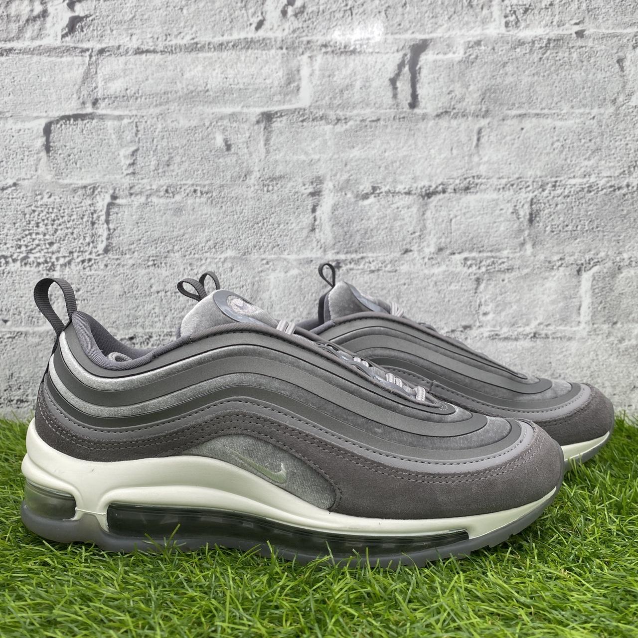 Air max 97 hotsell ultra '17 lx grey