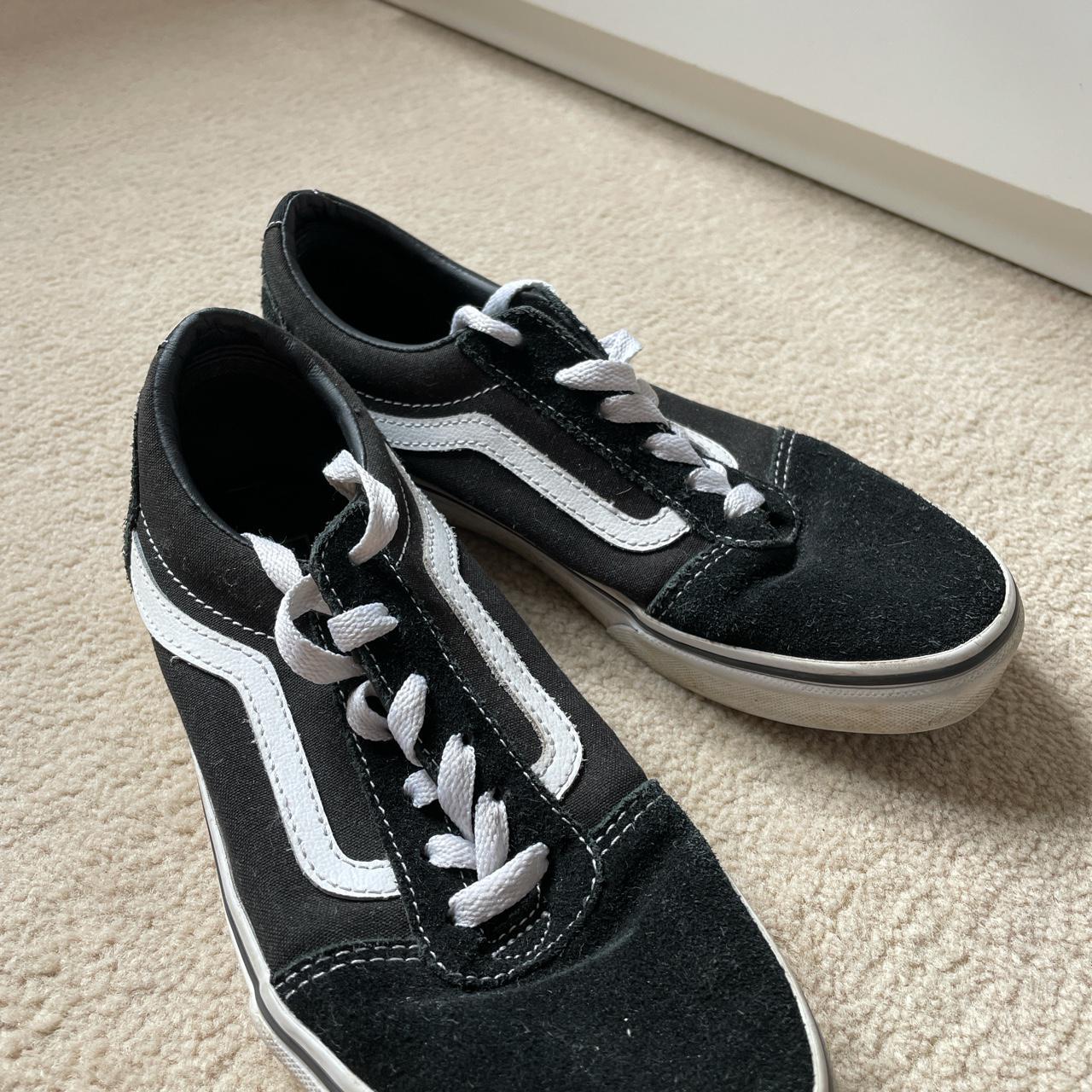 black vans very