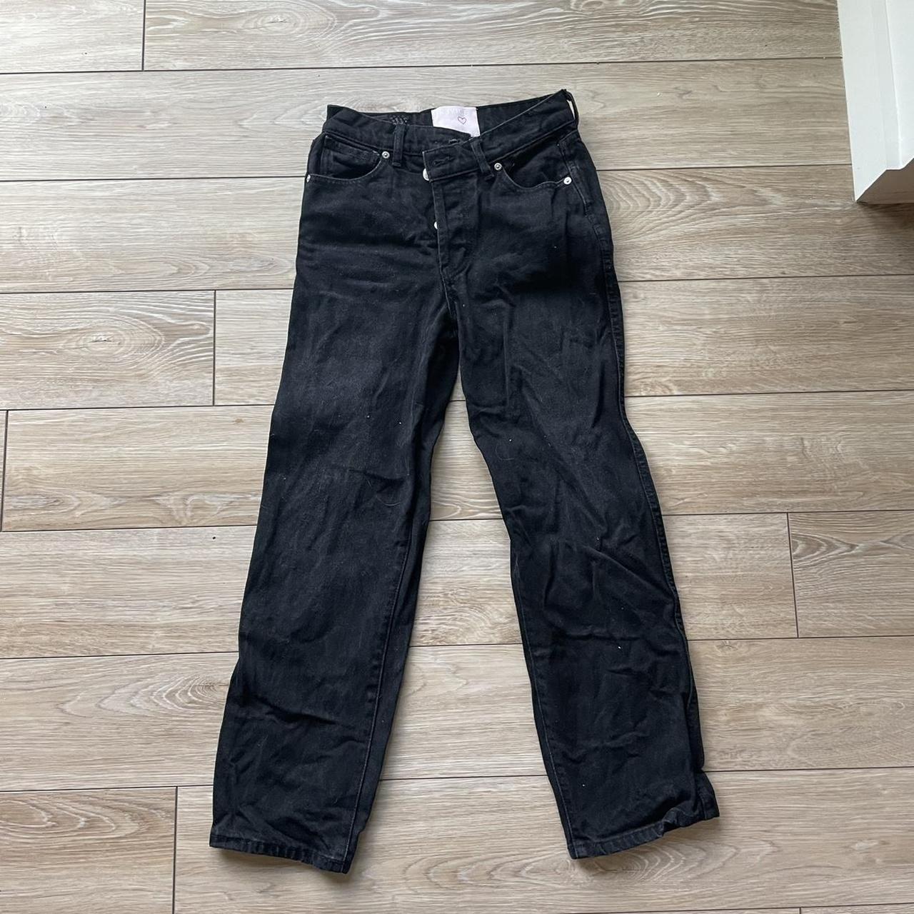 Levi's Women's Black Jeans | Depop