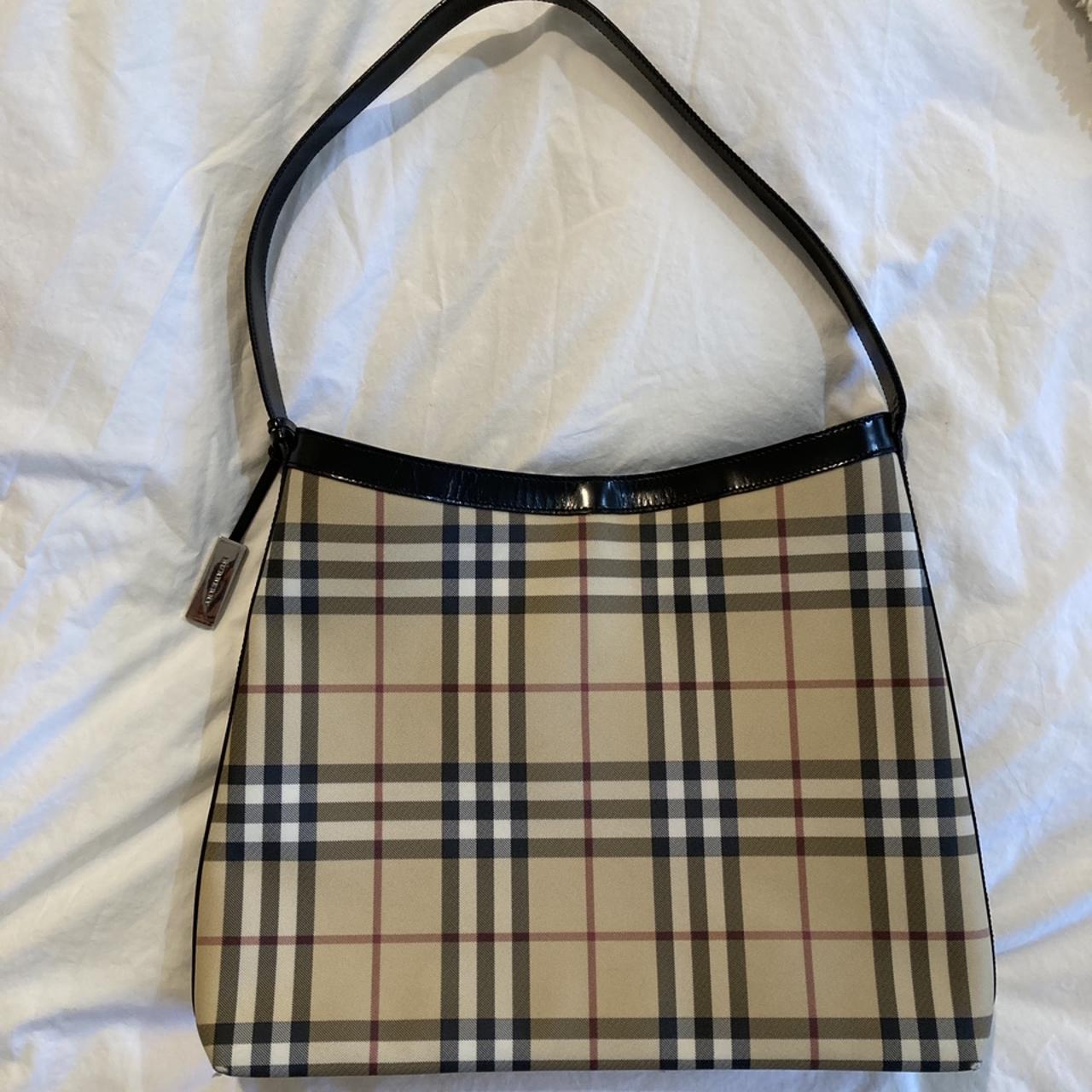 Authentic Vintage Burberry nova check shoulder bag