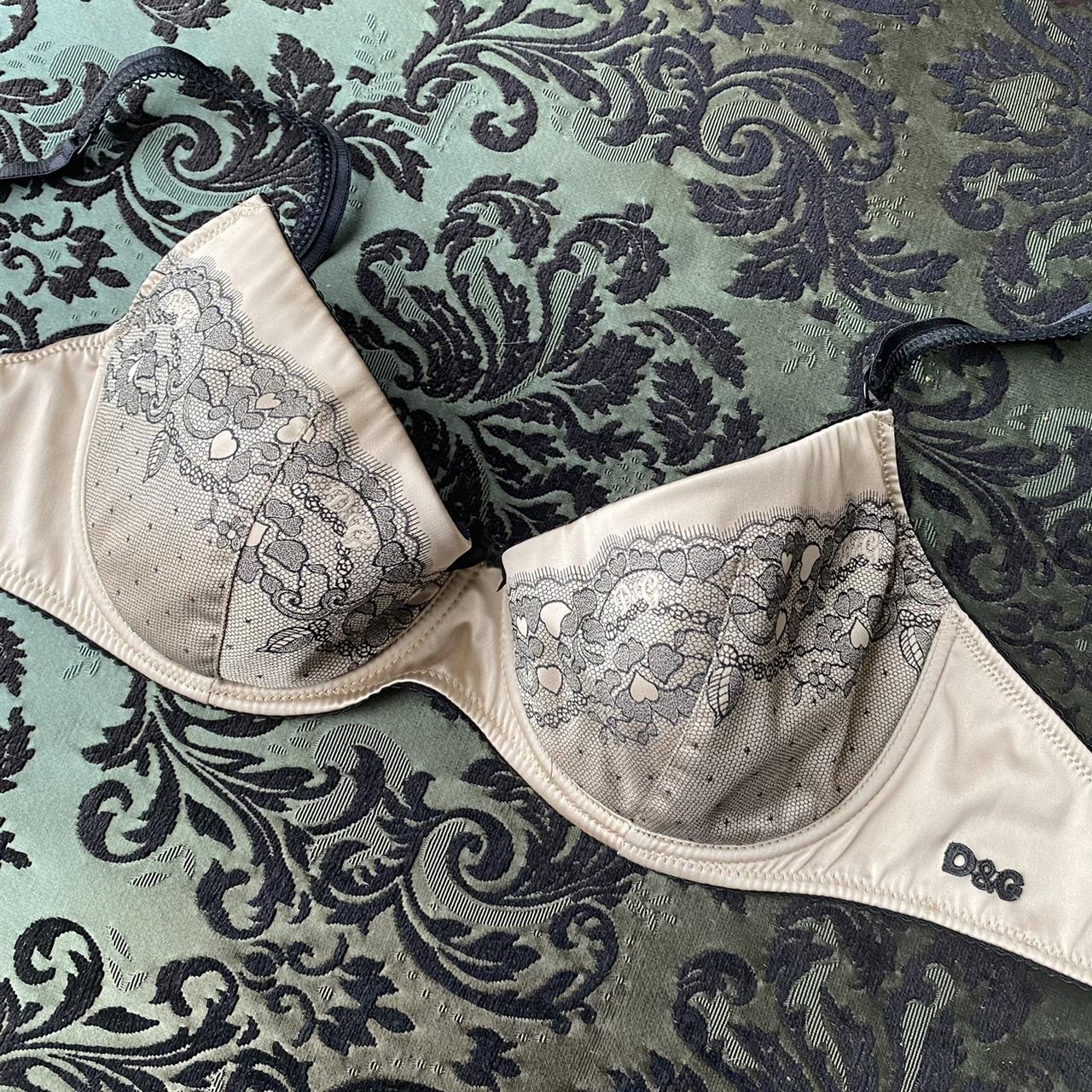D&G reggiseno in pizzo taglia 3C italiana senza... Depop