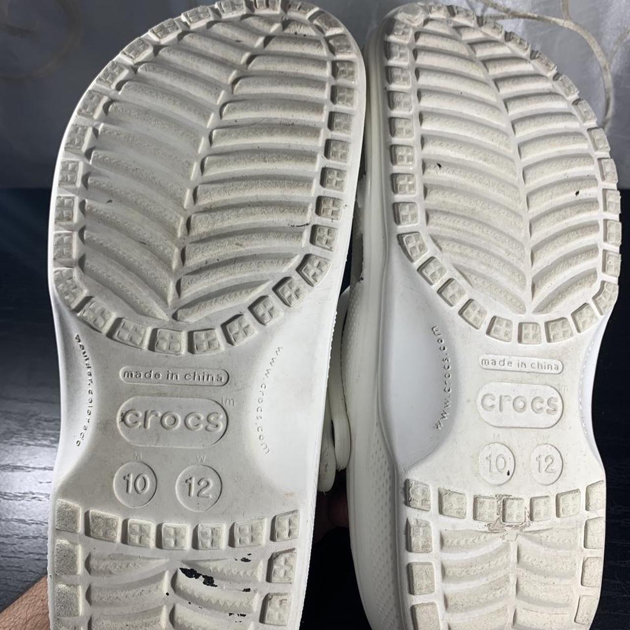 white mens crocs size 10