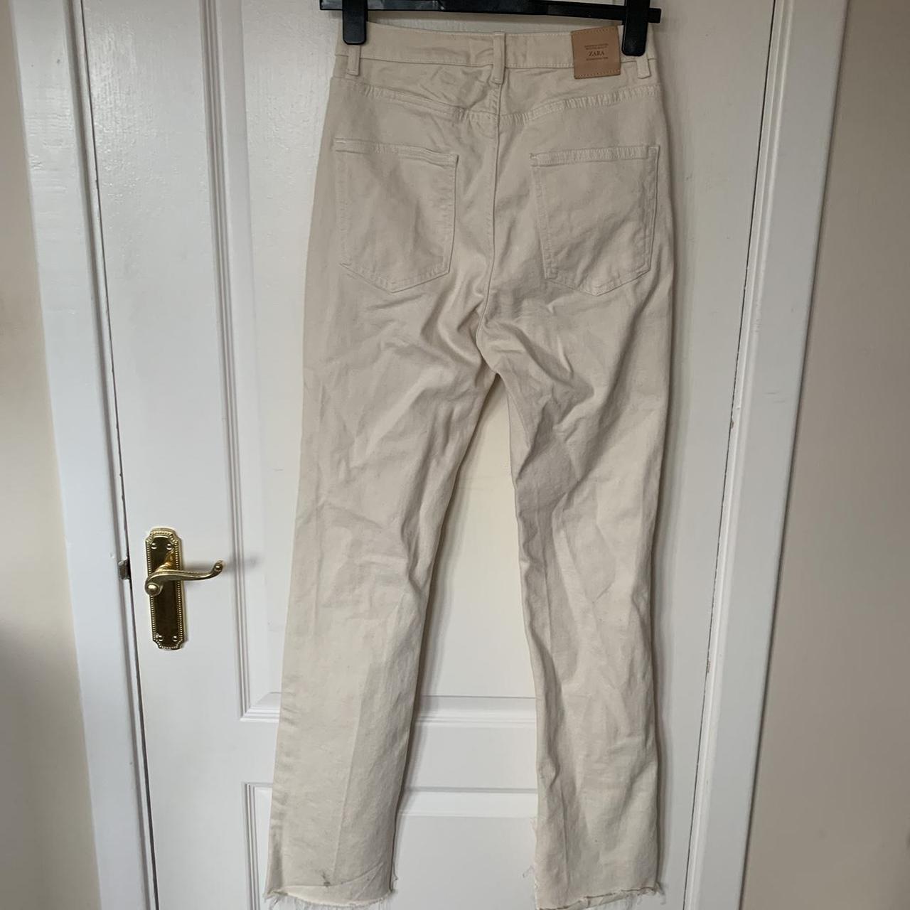 Zara Women S Cream Jeans Depop   P0 