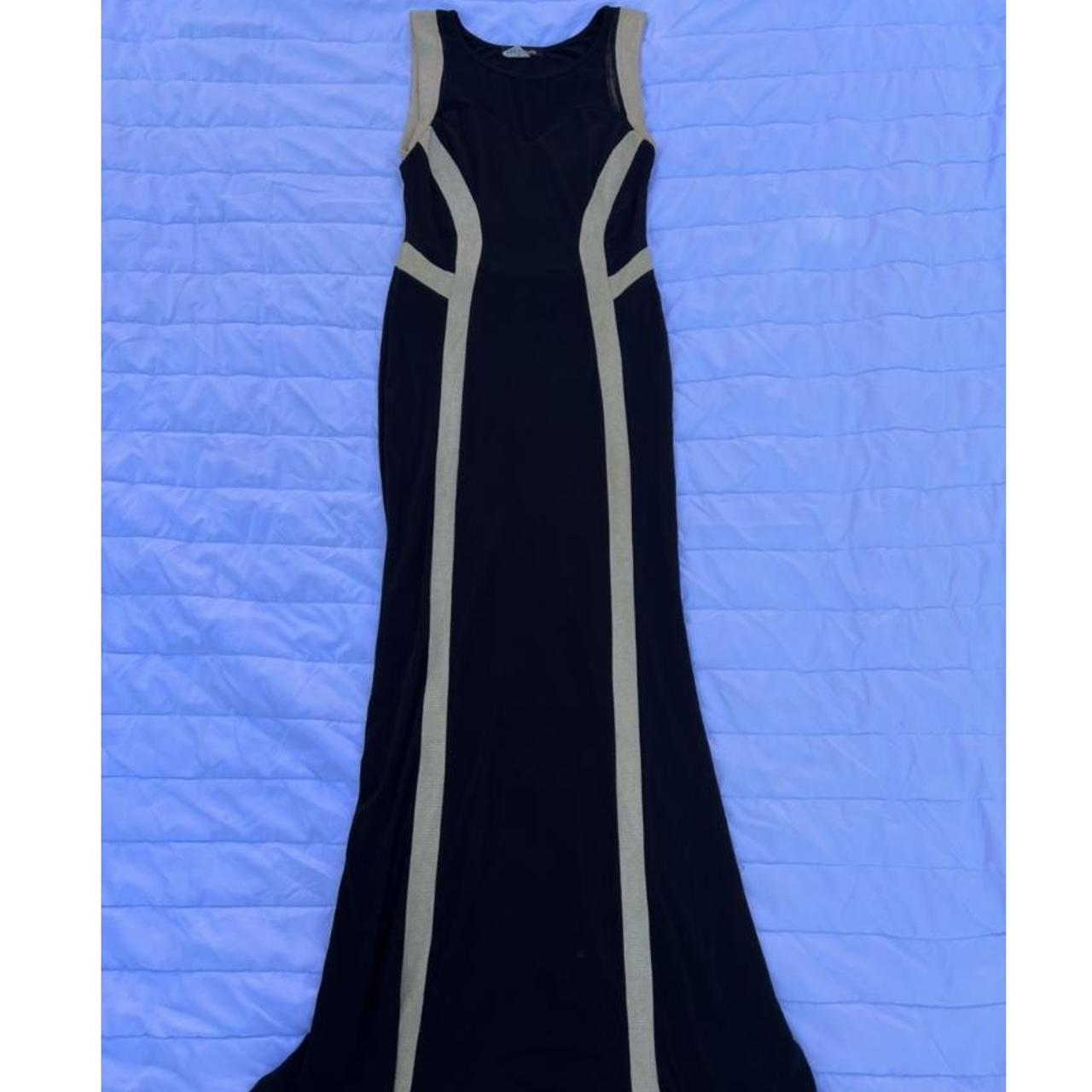 Product Image 1 - Really pretty long dress for