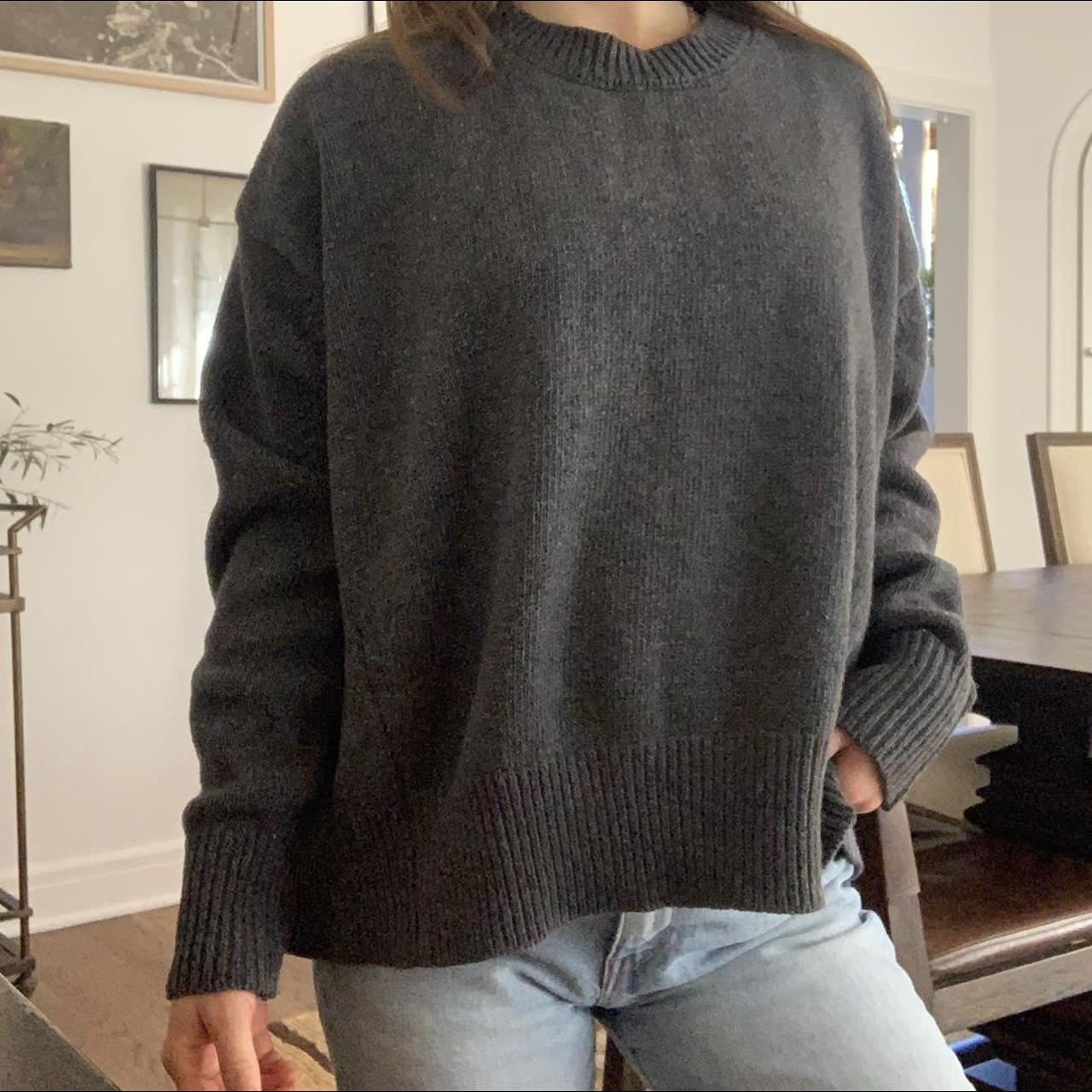 Product Image 3 - Thick grey sweater perfect for