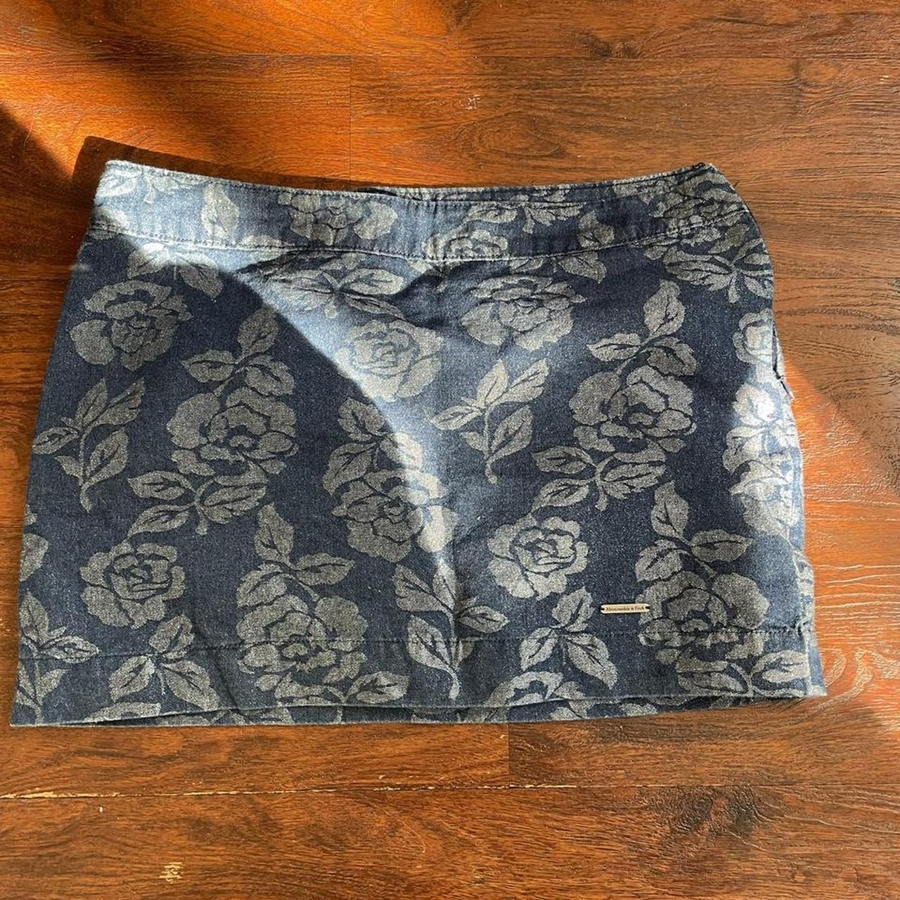 Abercrombie & Fitch Women's Blue Skirt