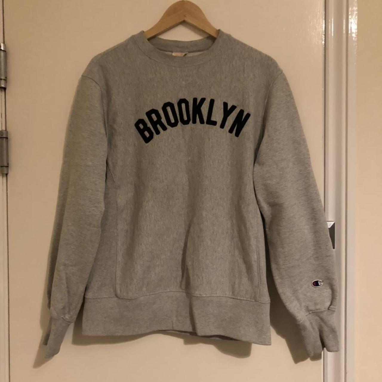 Champion Brooklyn Hoodie Barely worn Size Mens