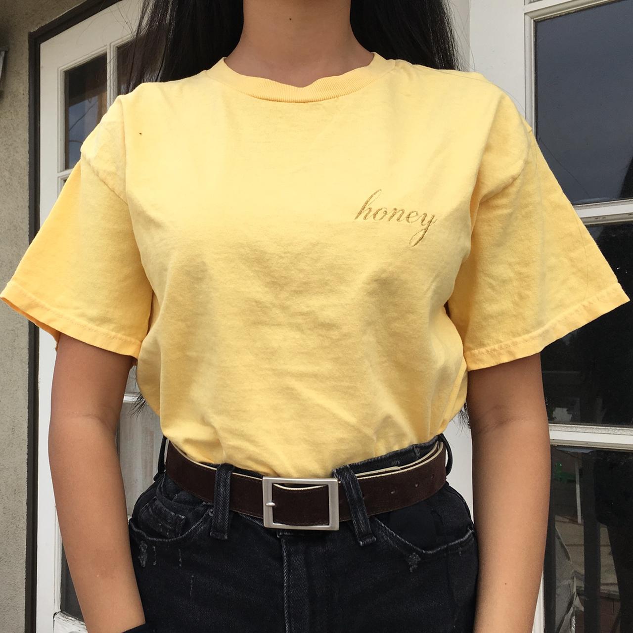 Brandy Melville Women's T-shirt | Depop